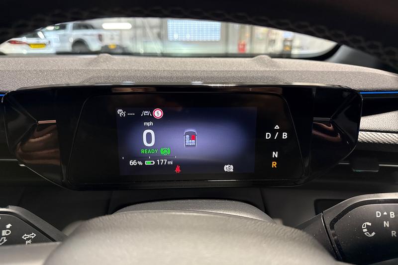 Used Ford Explorer 2025 for sale - 78001145: Photo 13