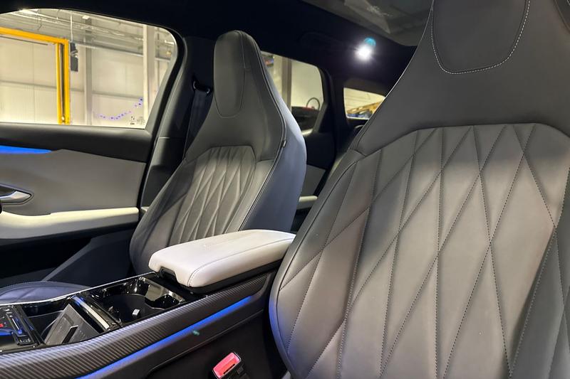 Used Ford Explorer 2025 for sale - 78001145: Photo 19