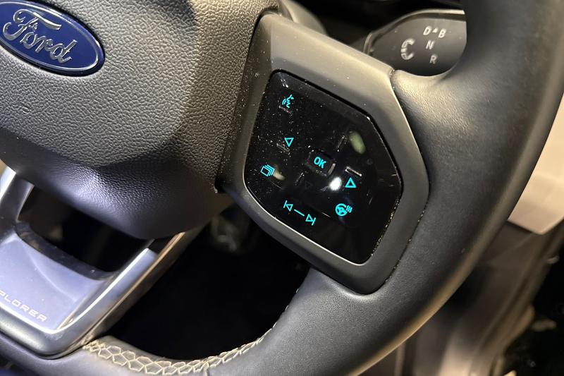 Used Ford Explorer 2025 for sale - 78001145: Photo 28