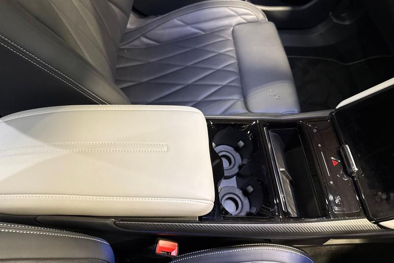 Used Ford Explorer 2025 for sale - 78001145: Photo 30