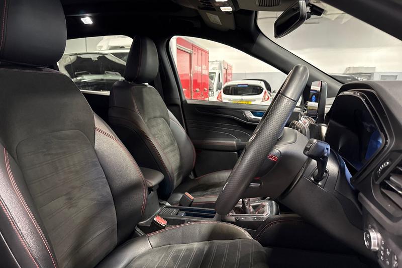 Used Ford Kuga 2022 for sale - 76545272: Photo 17