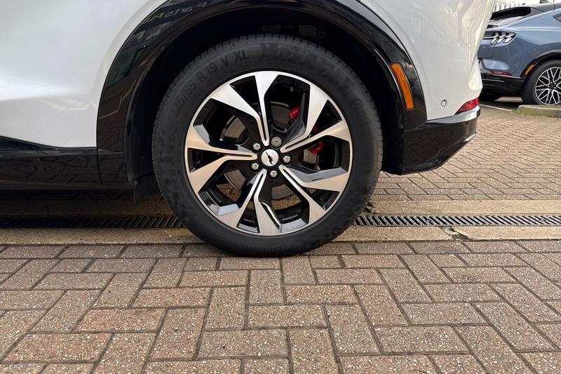 Used Ford Mustang Mach-E 2024 for sale - 77742799: Photo 8