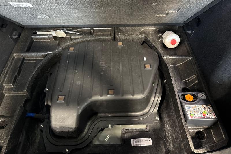 Used Ford Kuga 2022 for sale - 76131330: Photo 25