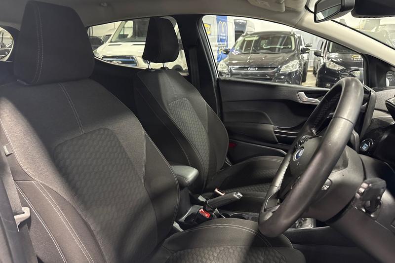 Used Ford Fiesta 2022 for sale - 76819208: Photo 17