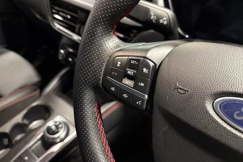 Used Ford Kuga 2025 for sale - 77306961: Photo 30