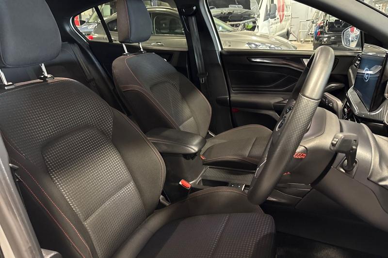 Used Ford Focus 2024 for sale - 76308866: Photo 17