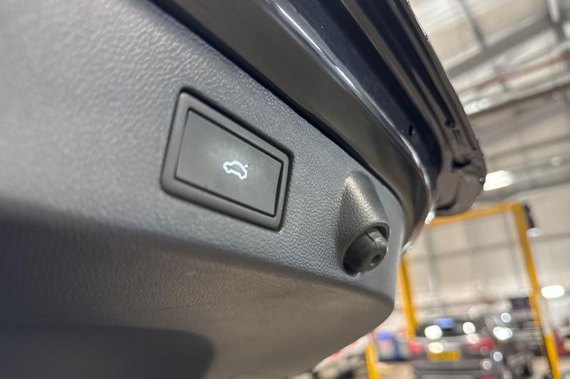 Used Volkswagen Arteon 2023 for sale - 77493402: Photo 25