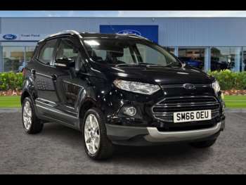2017 - TITANIUM *** HALF LEATHER SEATS *** Manual 5-Door