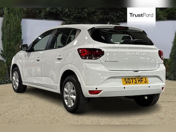 Used Dacia Sandero undefined for sale - 77261100: Photo