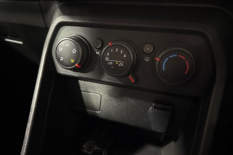 Used Dacia Sandero 2024 for sale - 77261100: Photo 32