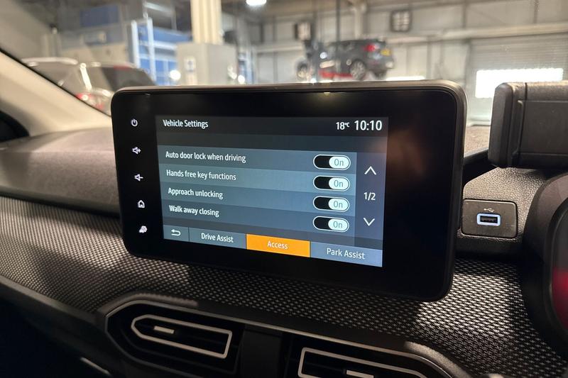 Used Dacia Sandero 2024 for sale - 77261100: Photo 38