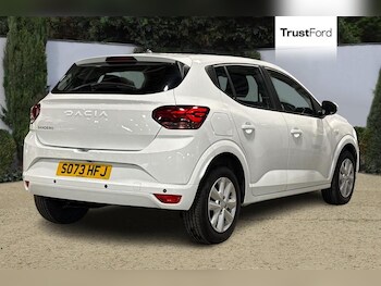 Used Dacia Sandero undefined for sale - 77261100: Photo