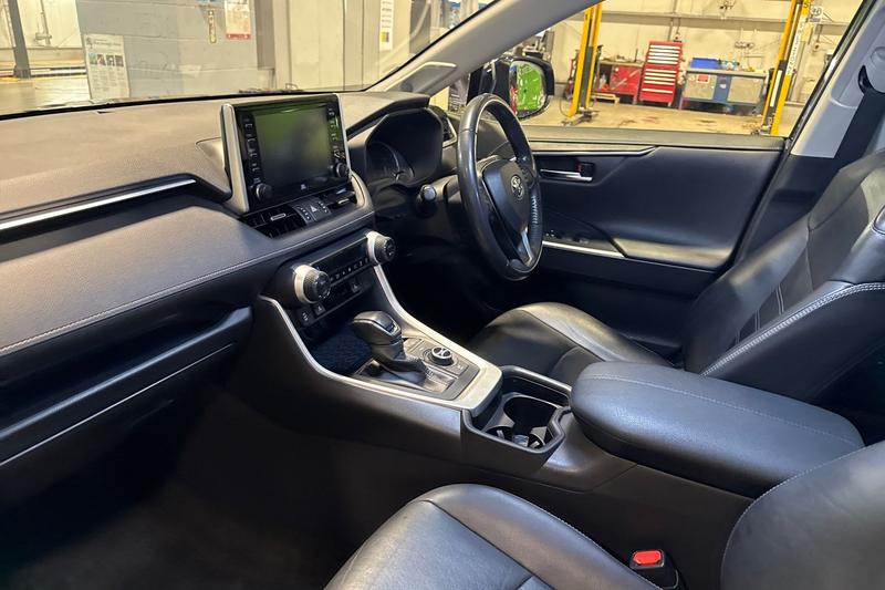 Used Toyota RAV4 2019 for sale - 77354448: Photo 18