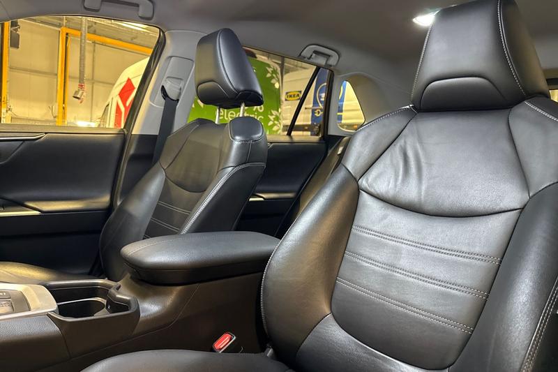 Used Toyota RAV4 2019 for sale - 77354448: Photo 19