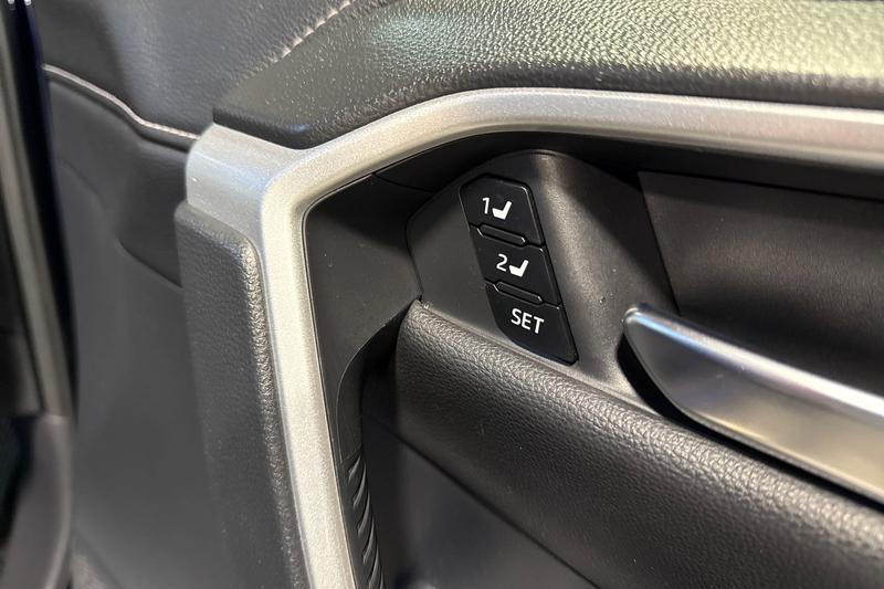 Used Toyota RAV4 2019 for sale - 77354448: Photo 29