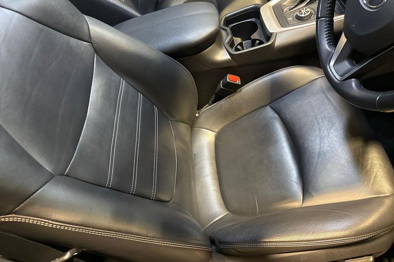 Used Toyota RAV4 2019 for sale - 77354448: Photo 32