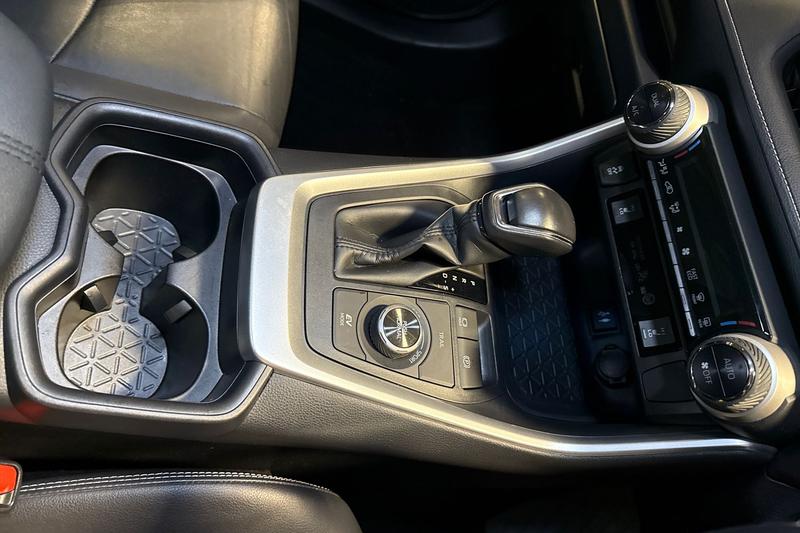 Used Toyota RAV4 2019 for sale - 77354448: Photo 35