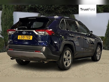 Used Toyota RAV4 2019 for sale - 77354448: Photo