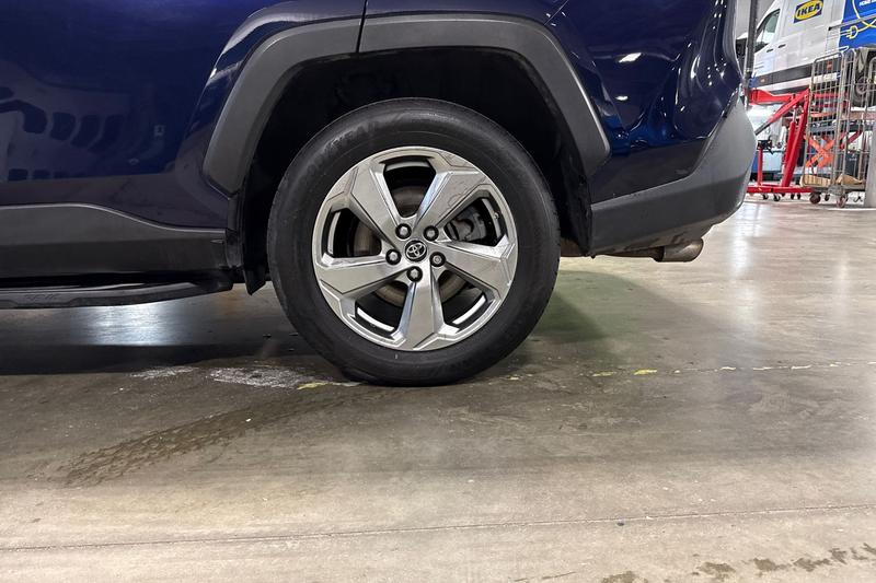 Used Toyota RAV4 2019 for sale - 77354448: Photo 8