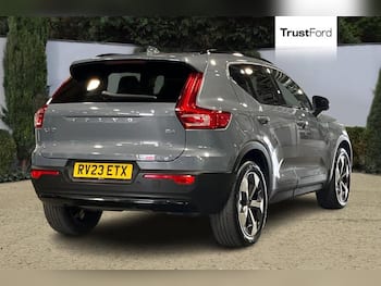 Used Volvo XC40 2023 for sale - 79776006: Photo