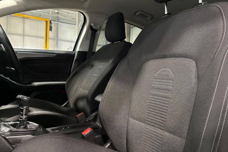 Used Ford Focus 2019 for sale - 77071507: Photo 19