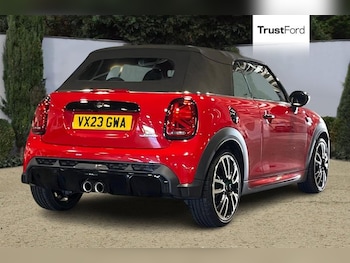 Used MINI Convertible 2023 for sale - 78984702: Photo