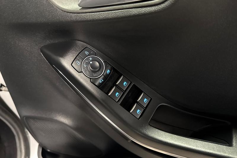 Used Ford Puma 2024 for sale - 76568636: Photo 16