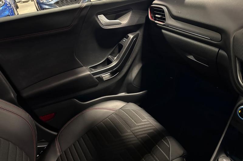 Used Ford Puma 2024 for sale - 76568636: Photo 45