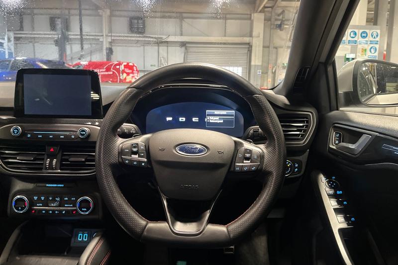 Used Ford Focus 2021 for sale - 77641494: Photo 12