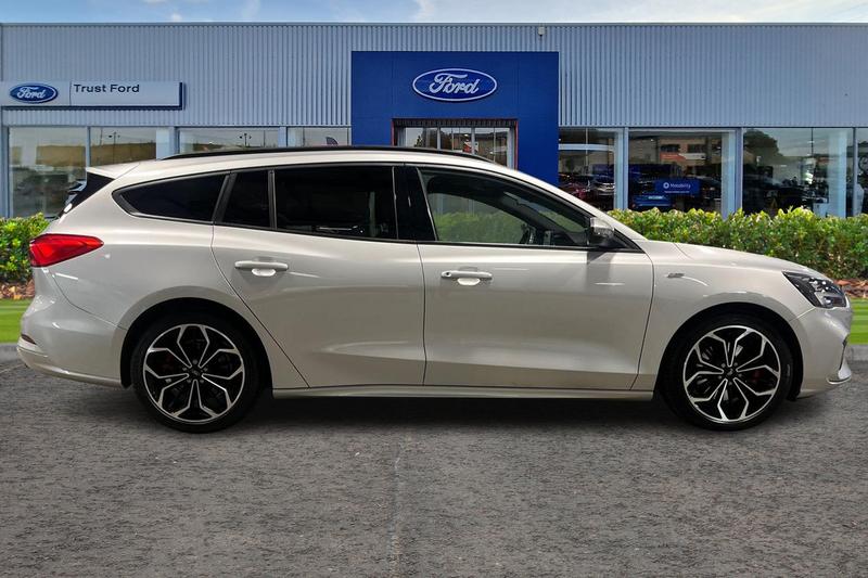 Used Ford Focus 2021 for sale - 77641494: Photo 3