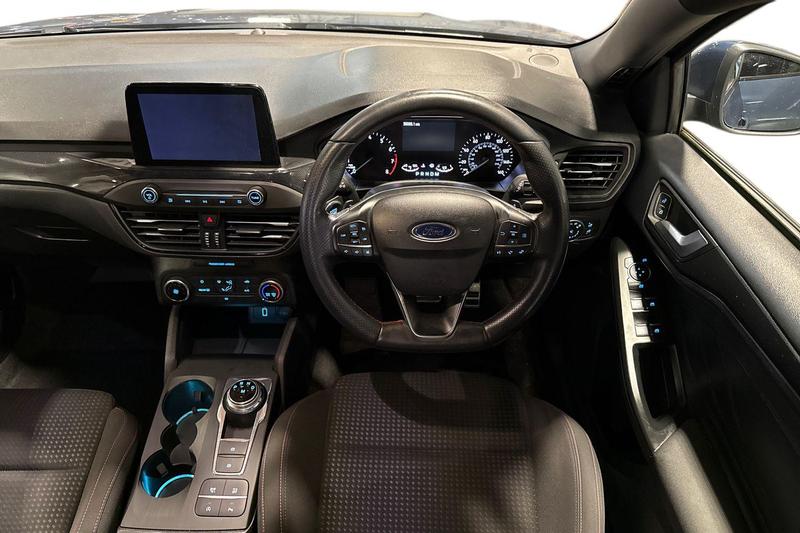 Used Ford Focus 2020 for sale - 76710256: Photo 11