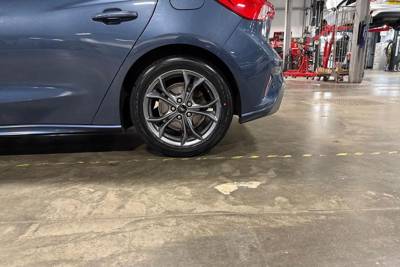 Used Ford Focus 2020 for sale - 76710256: Photo 8