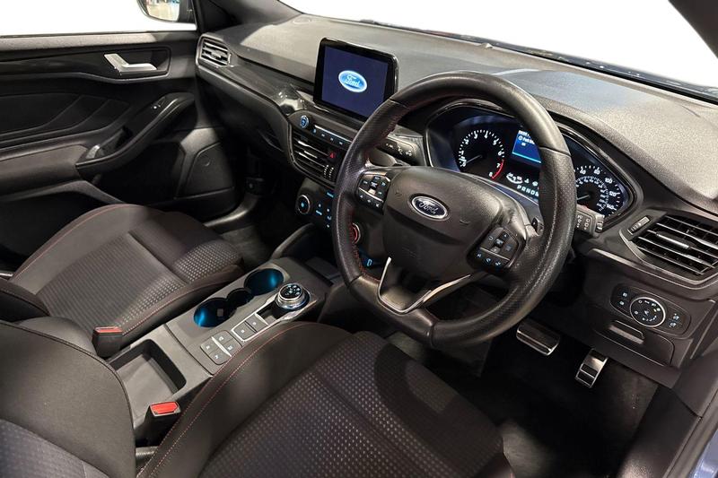 Used Ford Focus 2020 for sale - 76710256: Photo 9