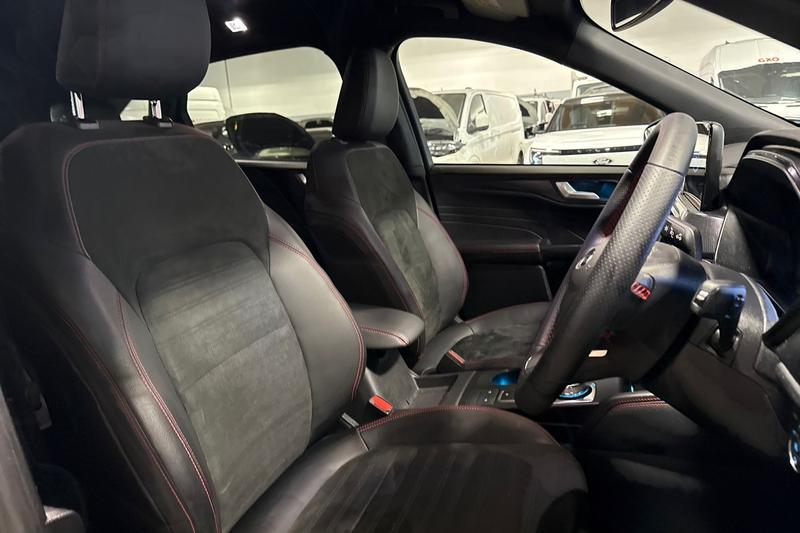 Used Ford Kuga 2024 for sale - 78095241: Photo 17