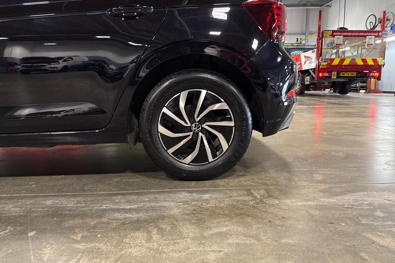 Used Volkswagen Polo 2023 for sale - 77804472: Photo 8