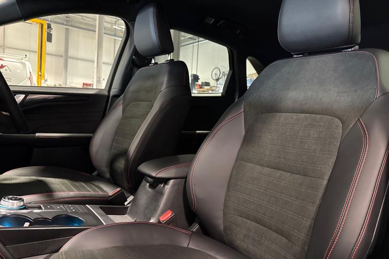 Used Ford Kuga 2023 for sale - 76394111: Photo 19