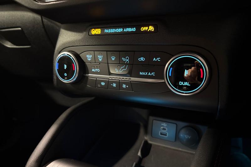 Used Ford Kuga 2023 for sale - 76394111: Photo 29