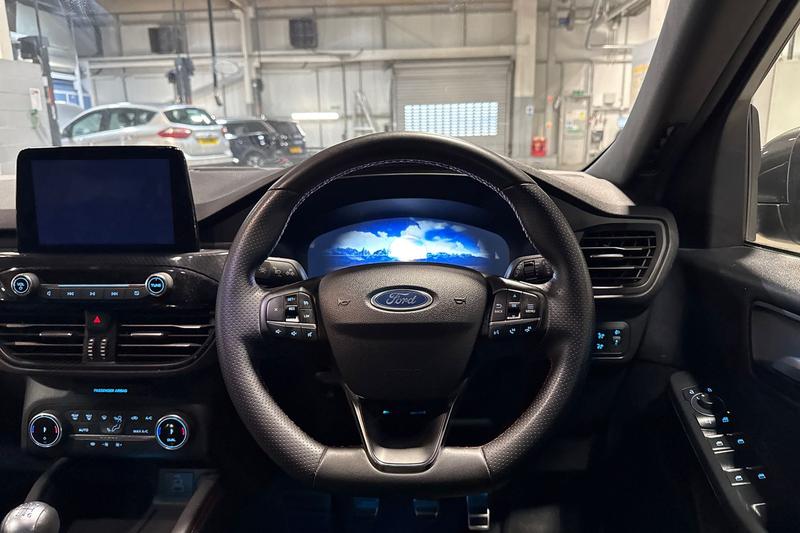 Used Ford Kuga 2023 for sale - 76452920: Photo 12