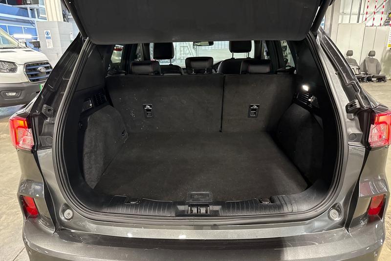 Used Ford Kuga 2023 for sale - 76452920: Photo 23