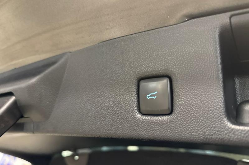 Used Ford Kuga 2023 for sale - 76452920: Photo 40