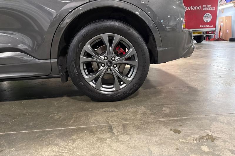 Used Ford Kuga 2023 for sale - 76452920: Photo 8