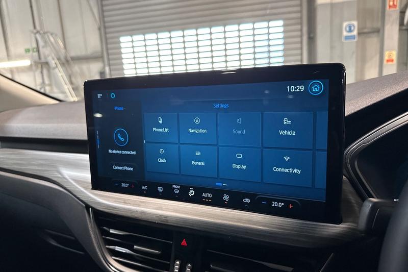 Used Ford Kuga 2025 for sale - 76895503: Photo 33