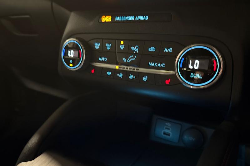 Used Ford Kuga 2022 for sale - 77063997: Photo 41