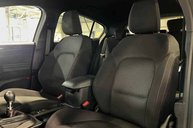 Used Ford Focus 2024 for sale - 76308865: Photo 19