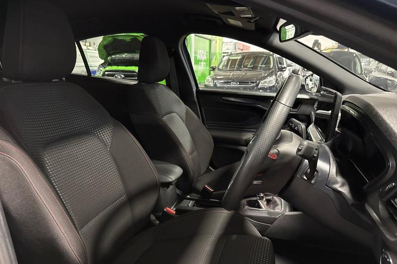 Used Ford Focus 2024 for sale - 76684870: Photo 17