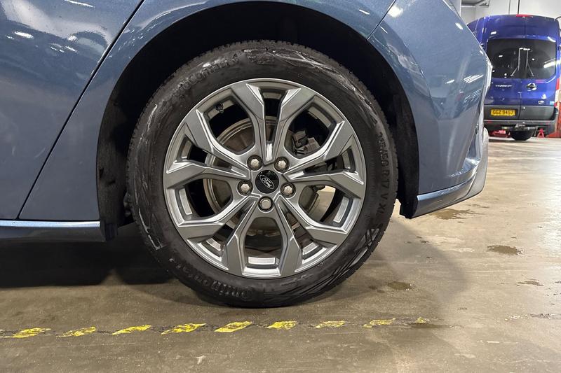 Used Ford Focus 2024 for sale - 76684870: Photo 8