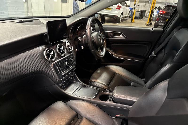 Used Mercedes-Benz A-Class 2017 for sale - 77381631: Photo 18
