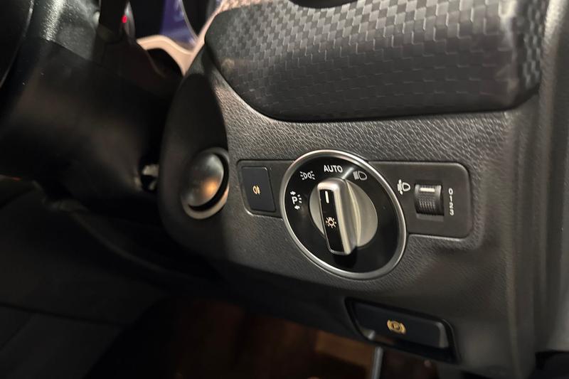 Used Mercedes-Benz A-Class 2017 for sale - 77381631: Photo 25