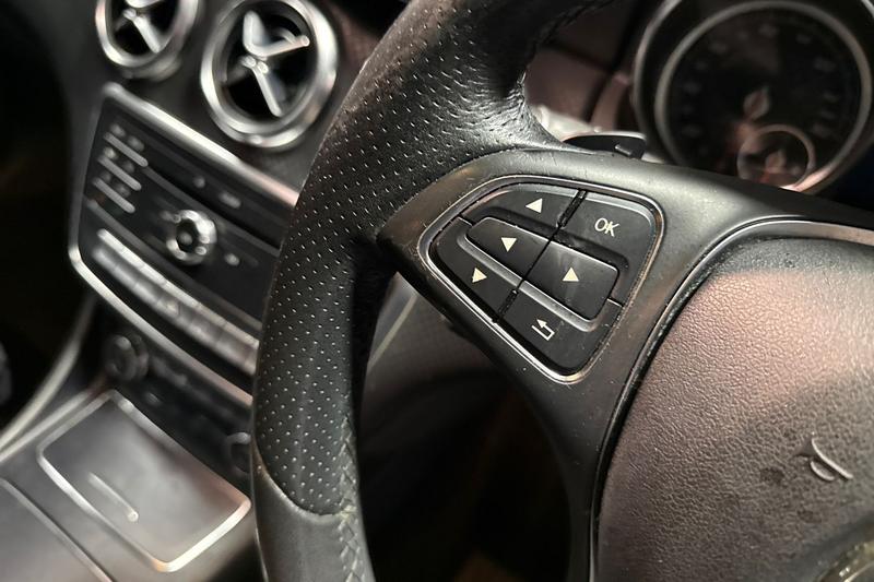 Used Mercedes-Benz A-Class 2017 for sale - 77381631: Photo 29