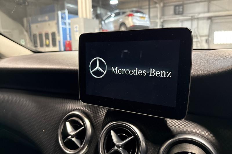 Used Mercedes-Benz A-Class 2017 for sale - 77381631: Photo 33